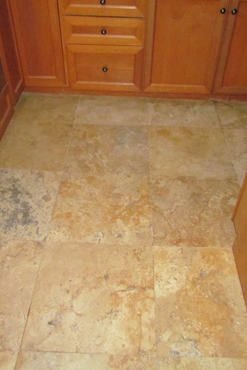 Golden Ink Travertine